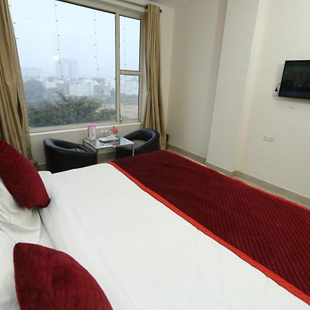 24 Hotel & Resort 阿格拉 外观 照片