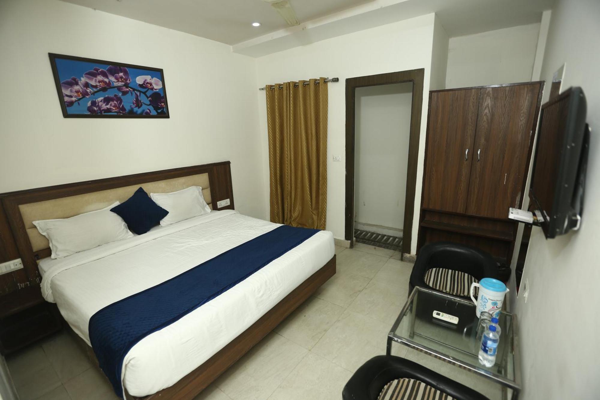 24 Hotel & Resort 阿格拉 外观 照片