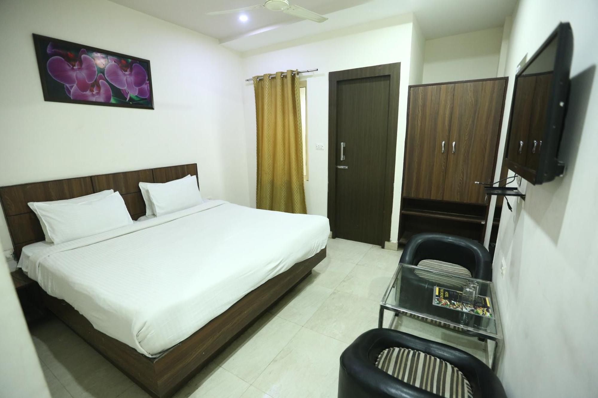 24 Hotel & Resort 阿格拉 外观 照片