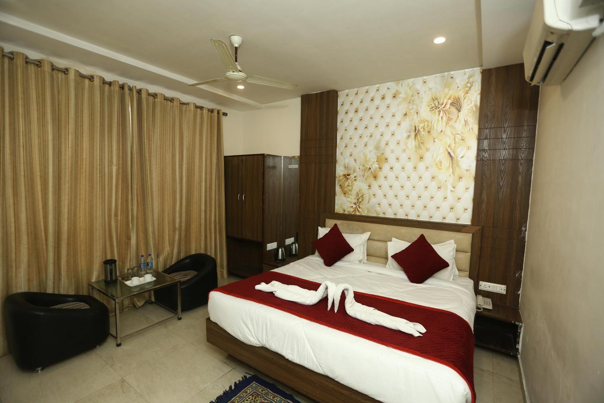 24 Hotel & Resort 阿格拉 外观 照片
