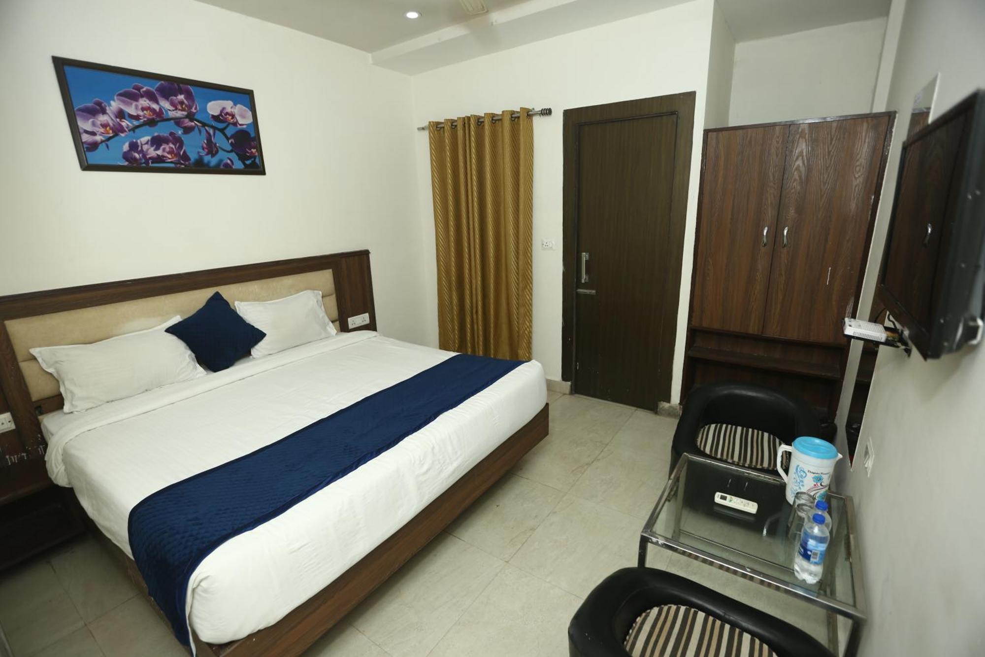 24 Hotel & Resort 阿格拉 外观 照片