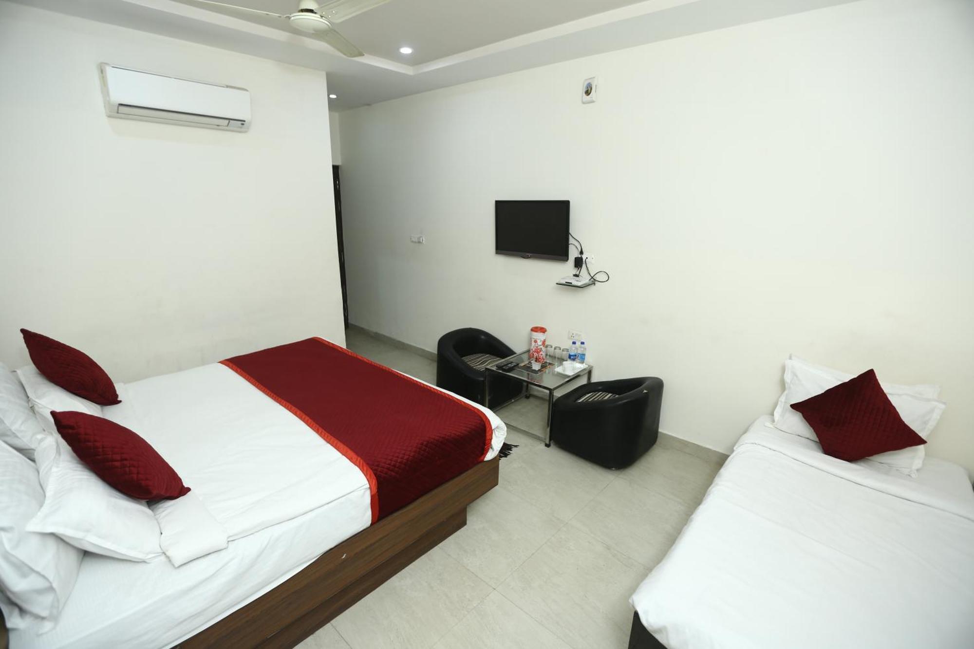 24 Hotel & Resort 阿格拉 外观 照片